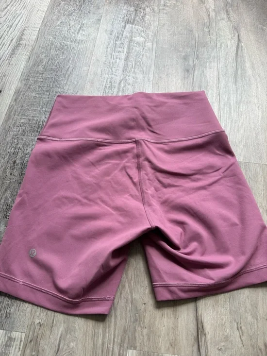 Lululemon wunder train shorts - Picture 3 of 4